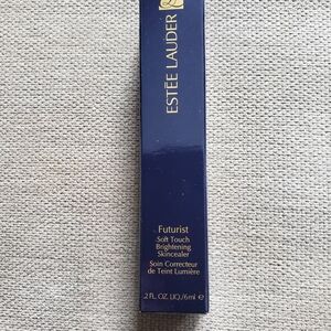 Estee Lauder Futurist Soft Touch Brightening Skincealer Concealer NEW